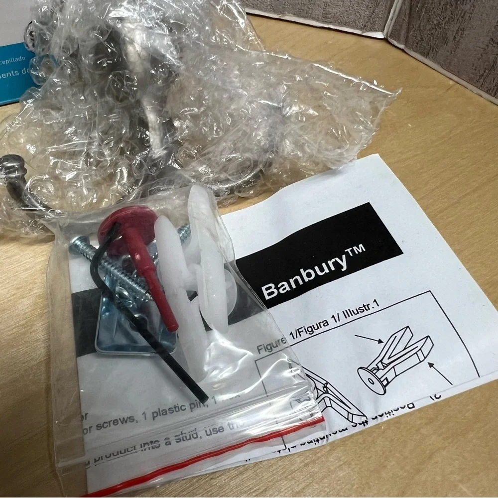 MOEN Banbury Brushed Nickel Double Robe Hook Brand New in Box
